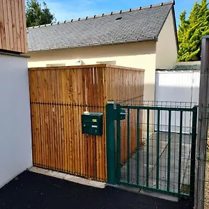 Maisonnette Étables
